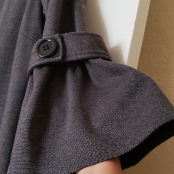 Dress - Picture 4 of 6